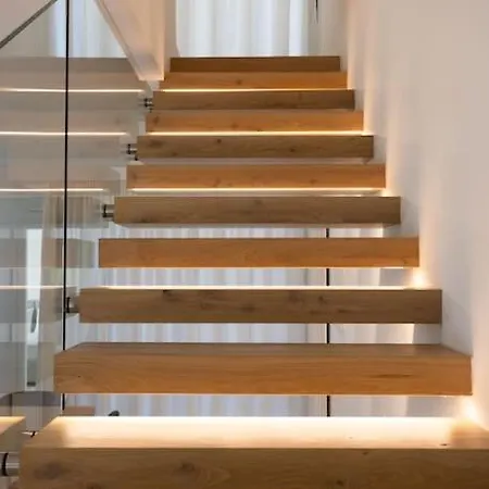 아파트 Luxury Jacuzzi Nettuno *