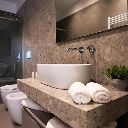 아파트 Luxury Jacuzzi Nettuno 팔레르모