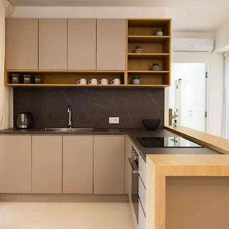 Luxury Jacuzzi Nettuno 아파트