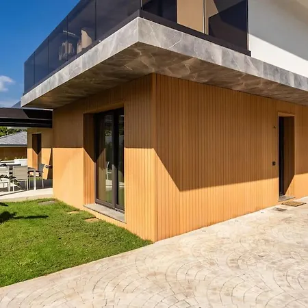 Luxury Jacuzzi Nettuno *