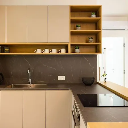 Luxury Jacuzzi Nettuno 아파트